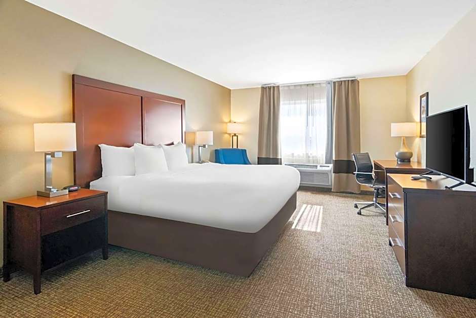 Comfort Inn Hebron-Lowell Area