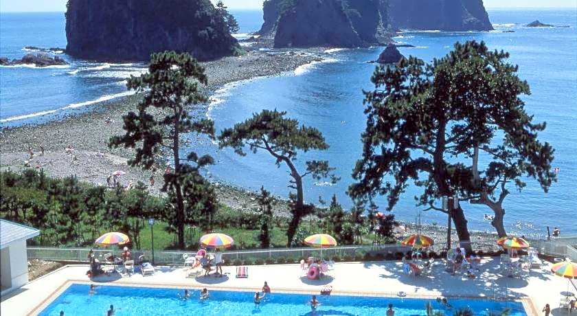 Dogashima Onsen Hotel