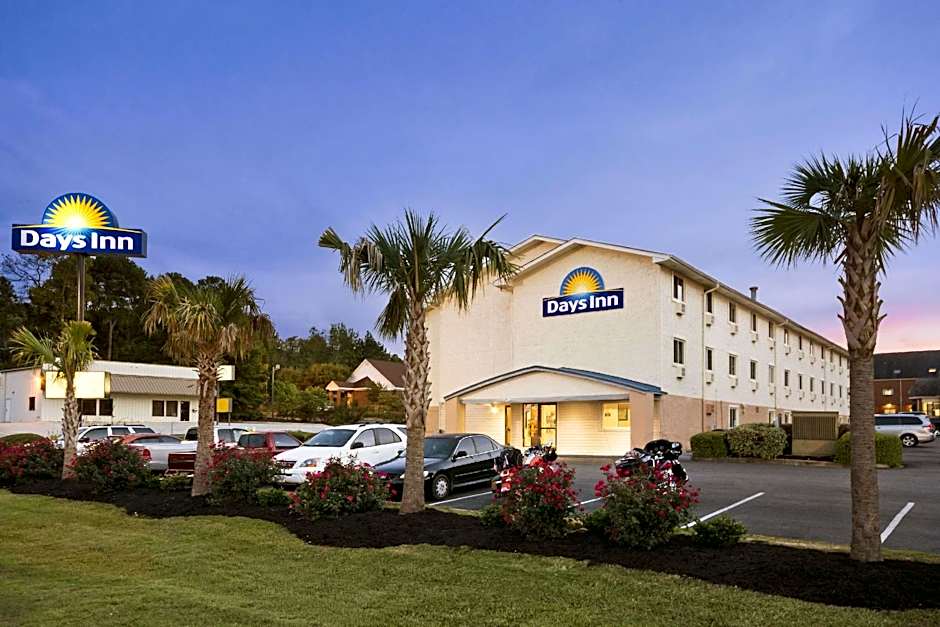 Photo 1 of 9 of Days Inn by Wyndham Greenwood SC