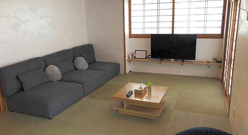 Santiago Guesthouse Naha