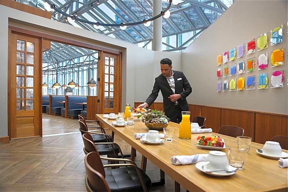 Crowne Plaza Atlanta Perimeter at Ravinia By IHG