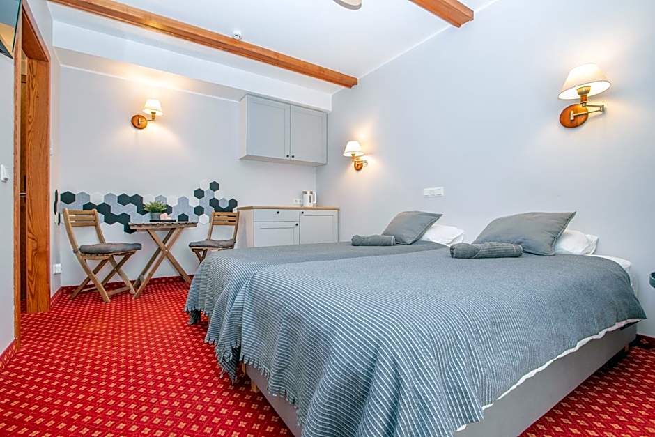 Plytų 9