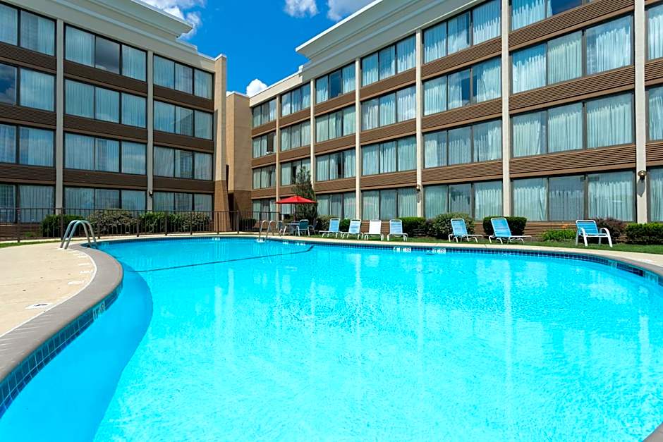 Holiday Inn Harrisburg I-81 By IHG