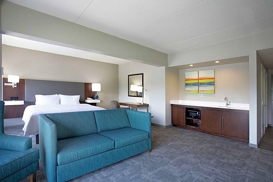 Hampton Inn By Hilton Bedford