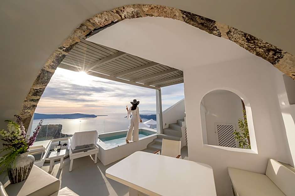 Anemos Cave Suites