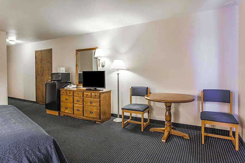 Quality Inn & Suites Goldendale