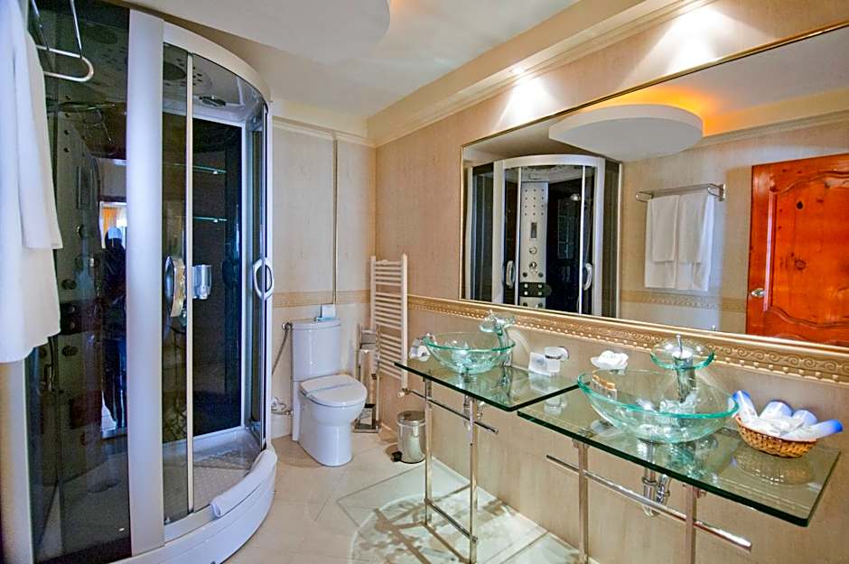 Hotel Villa List