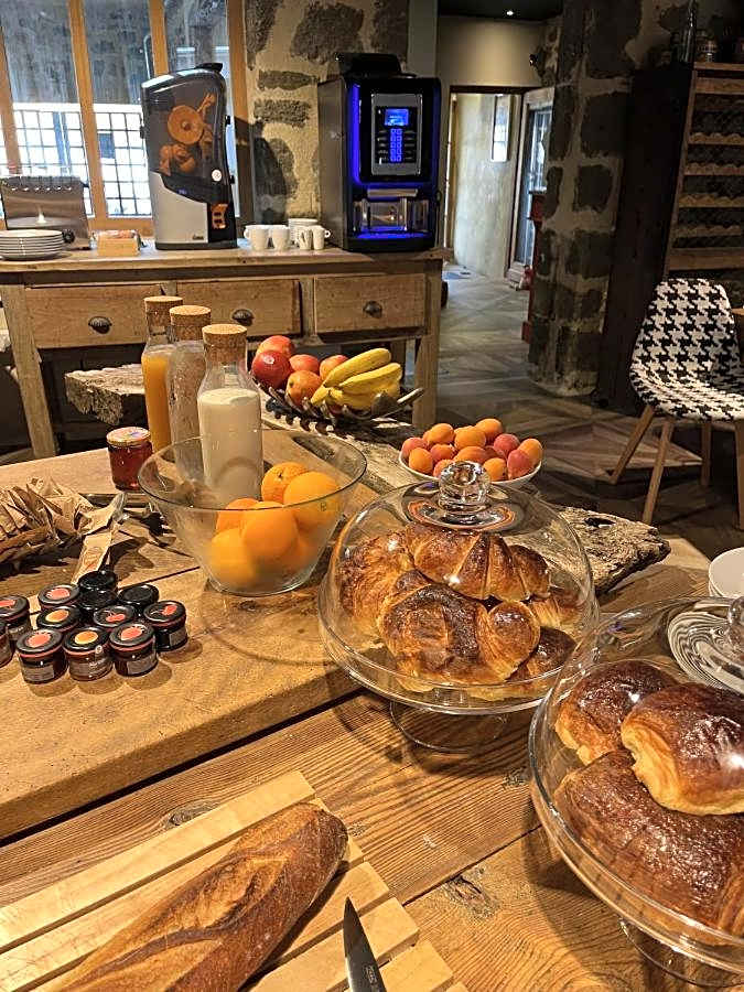 Le 19 - 38m2 Terrasse Jacuzzi - Centre Historique - Clim