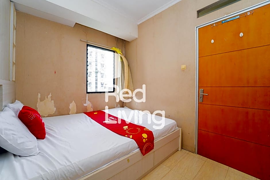 RedLiving Apartemen Cibubur Village - Lily's Room Tower C