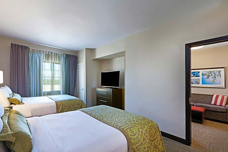 Photo 1 of 6 of 2 Beds, Hearing Accessible, Roll in Shower