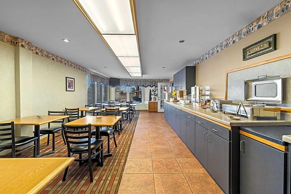 Travelodge by Wyndham Rapid City