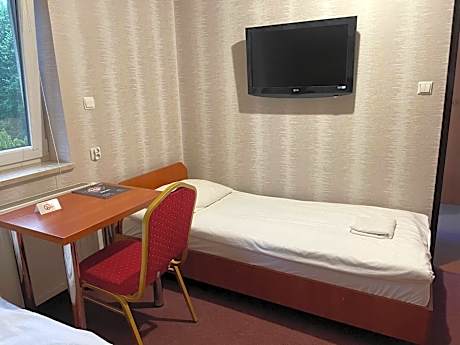 Triple Room with Shared Bathroom