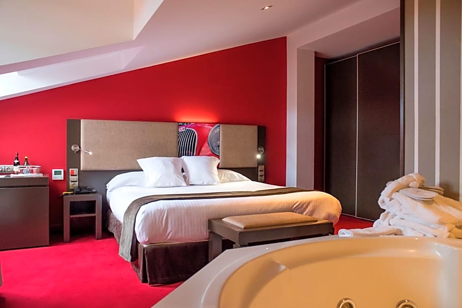 Costa Esmeralda Suites