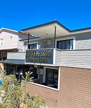 Bir Tebessüm Ayvalık