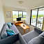 Aqualine Apartments On The Broadwater