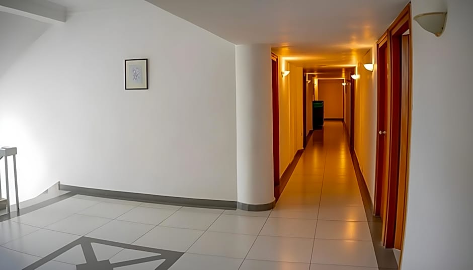 Abad Metro – Cochin, IN
