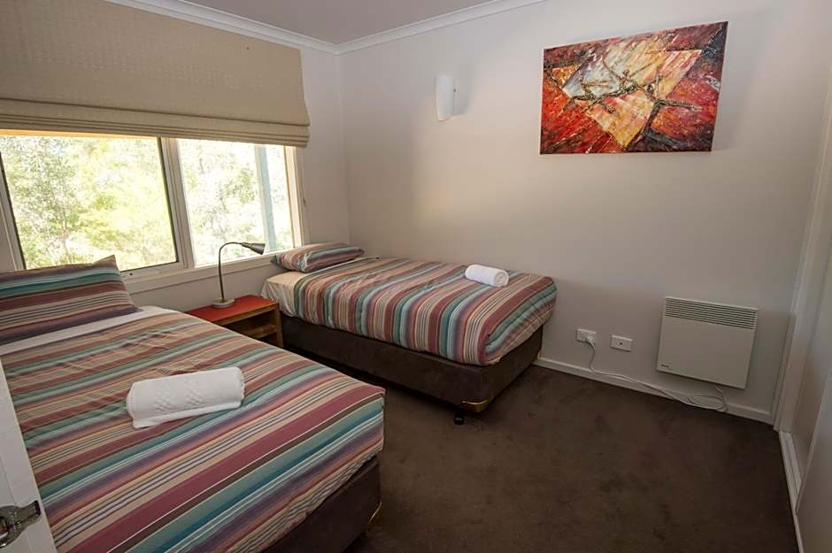 The Lakes Beachfront Holiday Park