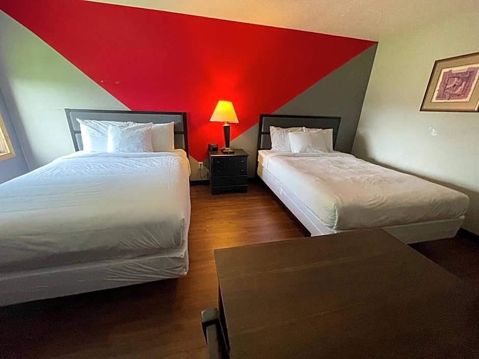 Sunnyside Inn and Suites