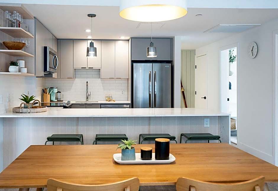 Adanac by Revelstoke Vacations