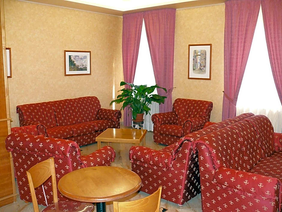 Albergo Casa Del Pellegrino