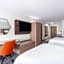 Holiday Inn Express & Suites Lancaster by IHG