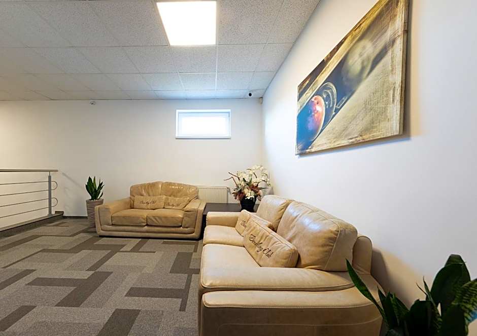 BNC Hotel - Restaurant - Bowling