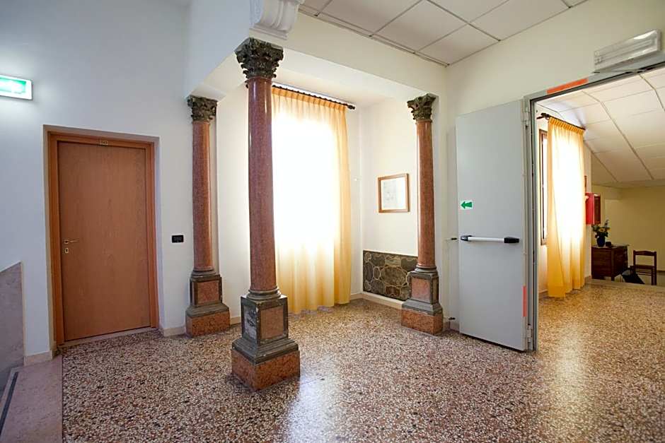 Hotel Casa Del Pellegrino