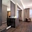 Greguar Hotel by UHM