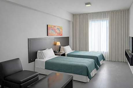 Executive Twin Suite