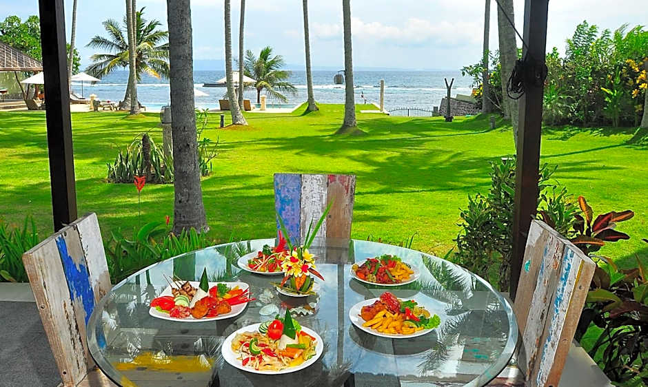 Oceanfront Citakara Sari Villas
