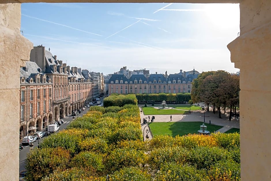 Cour des Vosges