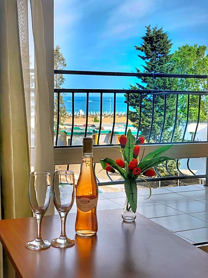 Flamingo Beach Hotel