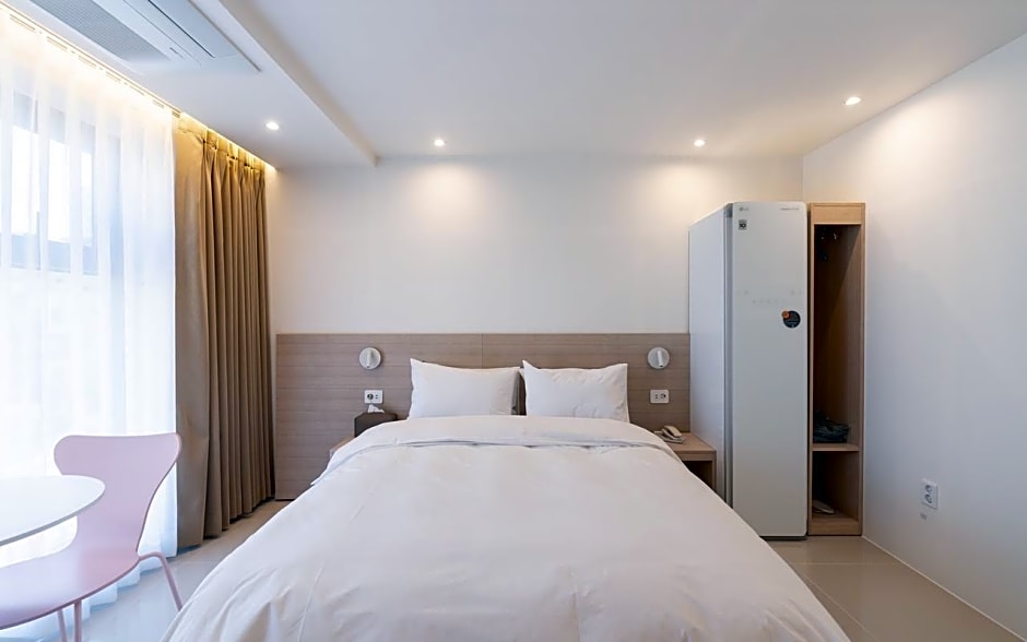 Jeonju Junghwasan-dong MH HOTEL