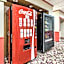 Red Carpet Inn & Suites