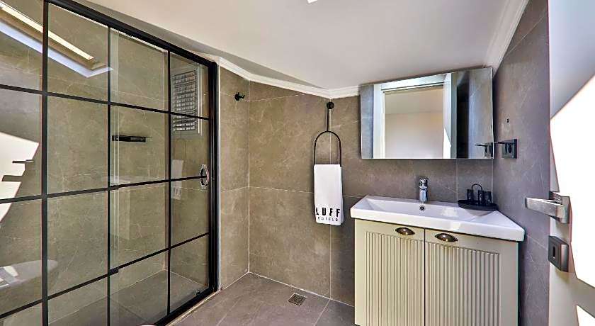 Luff Suites