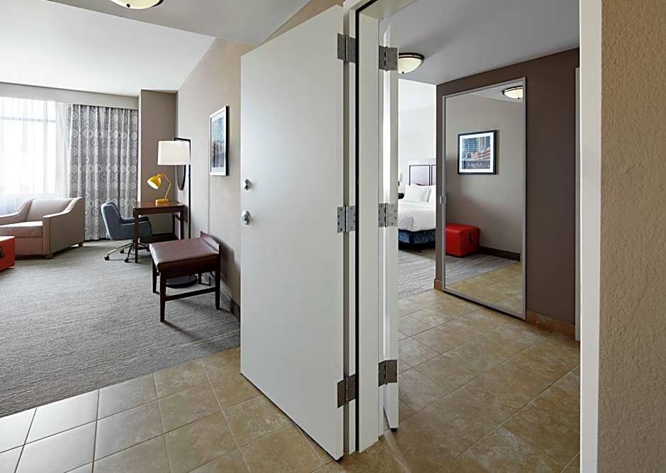 Hampton Inn By Hilton And Suites Chicago/Mt. Prospect, Il