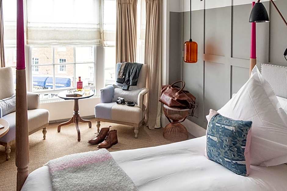 The Swan Hotel