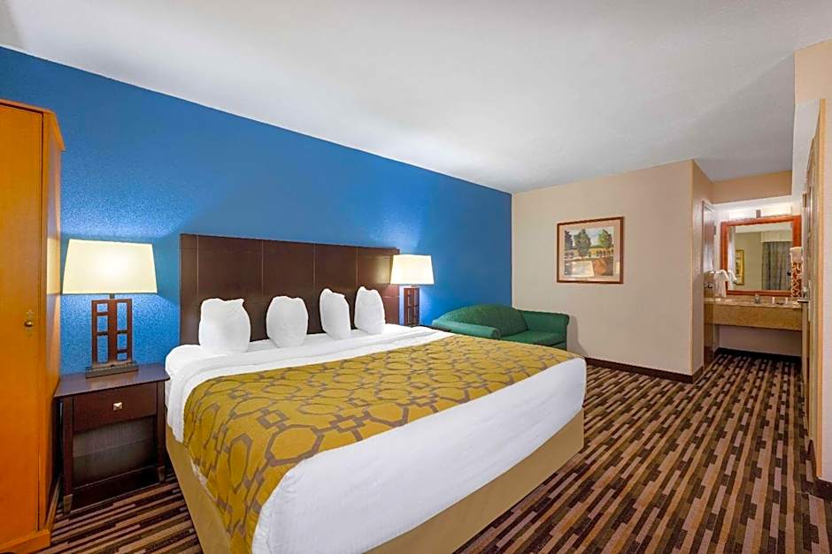 Baymont by Wyndham Springfield South Hwy 65