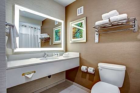 Room, 2 Queen Beds (Hearing Accessible)