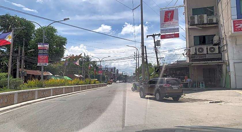 ROBIE'S TRANSIENTS ROOMS