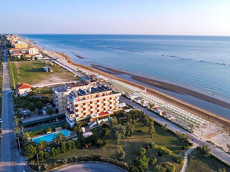 UNA HOTELS Imperial Beach Hotel