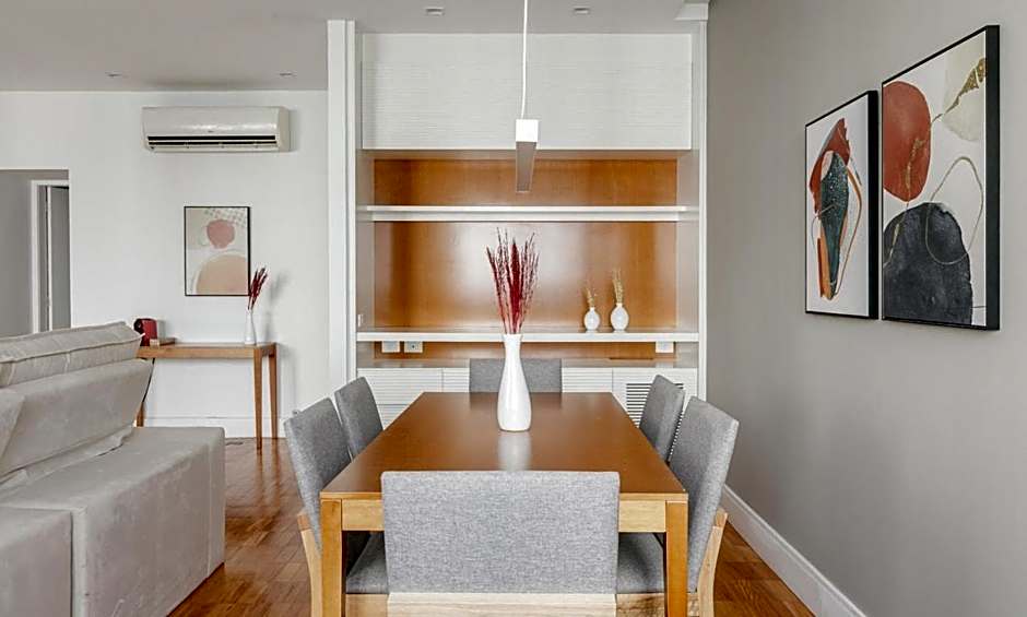 Tabas Maravilhoso apê 3 quartos Leblon LB0035