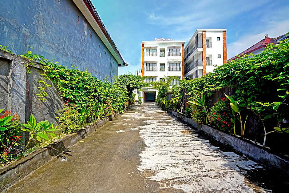 Collection O 90876 Pecatu Residences