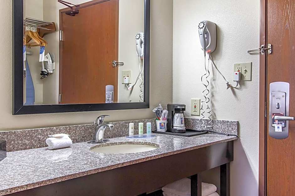Comfort Inn Tulsa Midtown