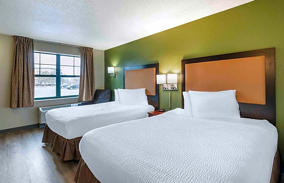 Extended Stay America Suites - Chicago - Woodfield Mall