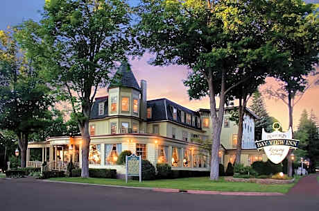 Stafford's Bay View Inn