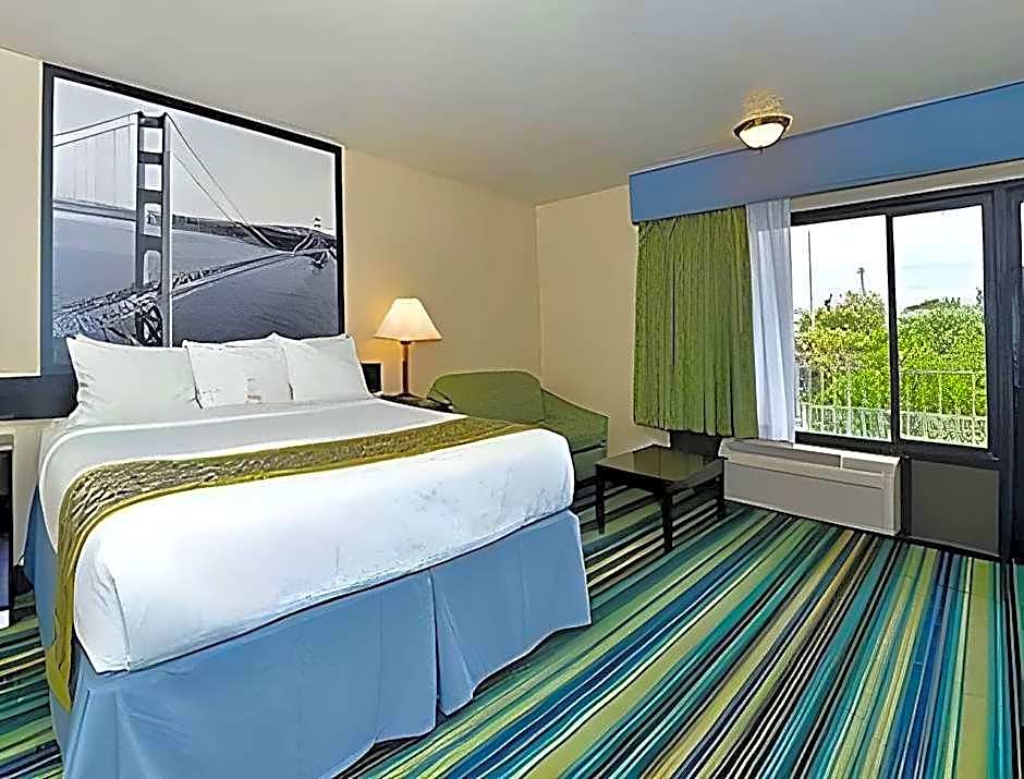 Super 8 by Wyndham Vallejo/Napa Valley