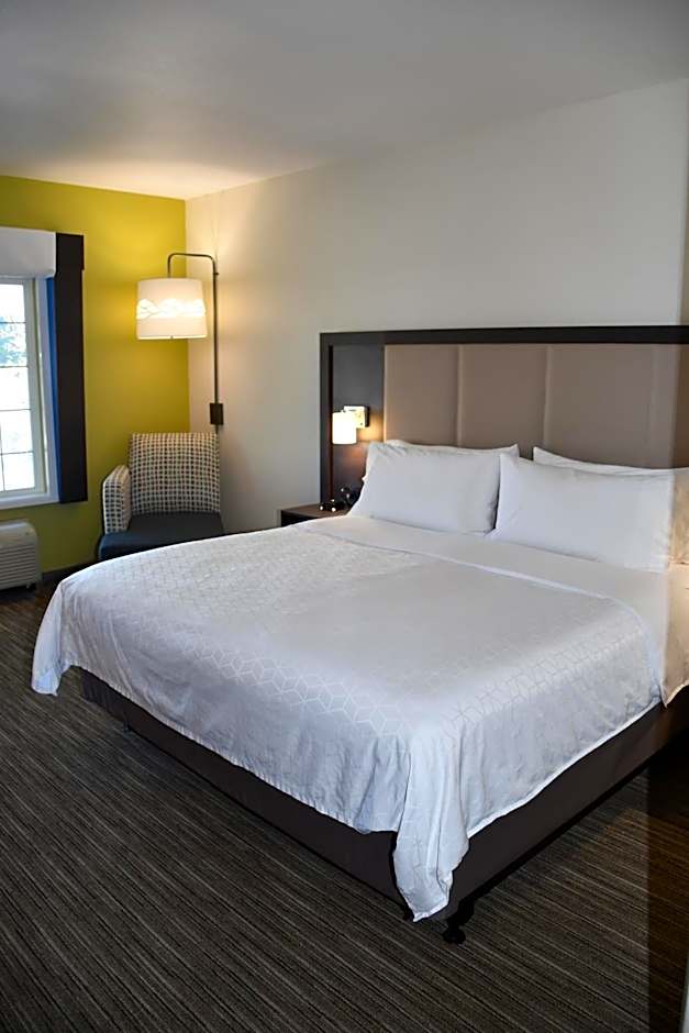 Holiday Inn Express Hotel & Suites Evanston By IHG