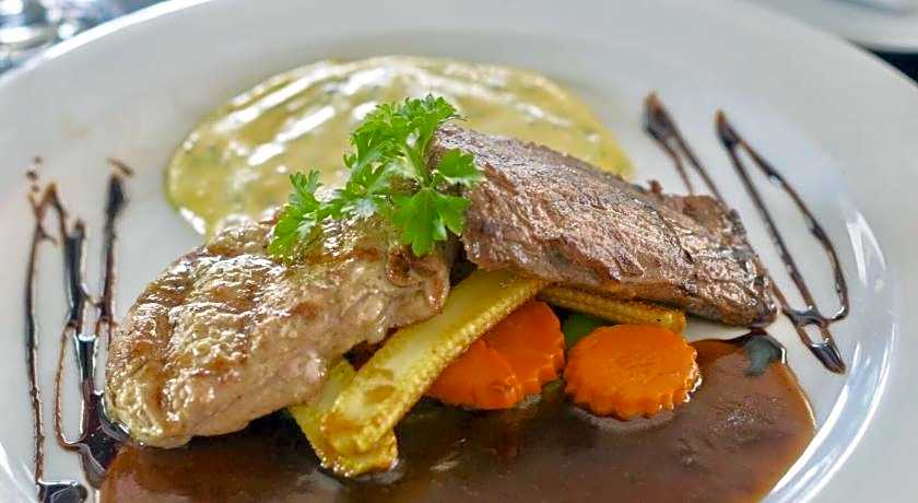 Harrys Hotel, Bar & Restaurant