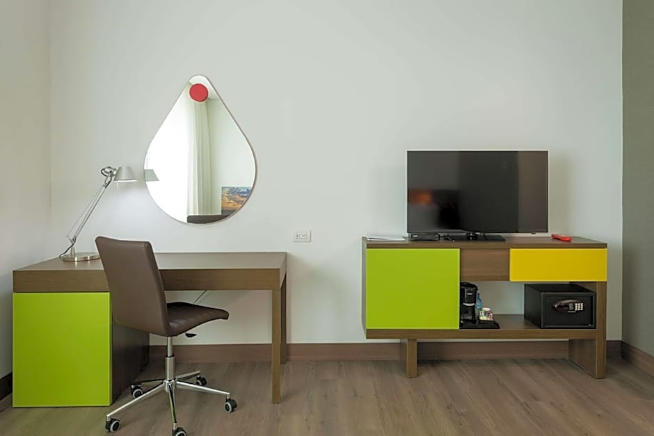 Hampton By Hilton Yopal